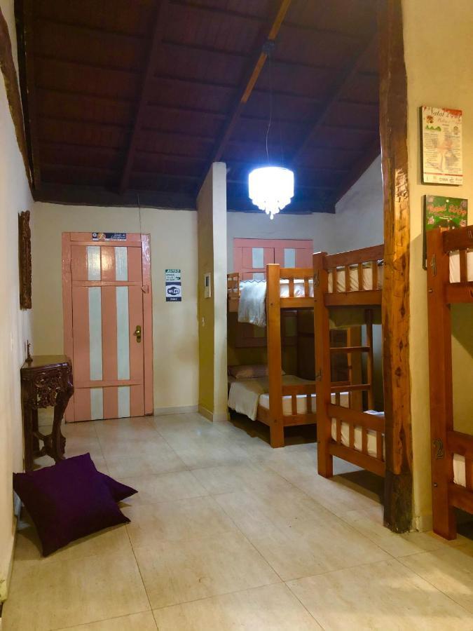 Hostel Rua Direita Пиренополис Экстерьер фото