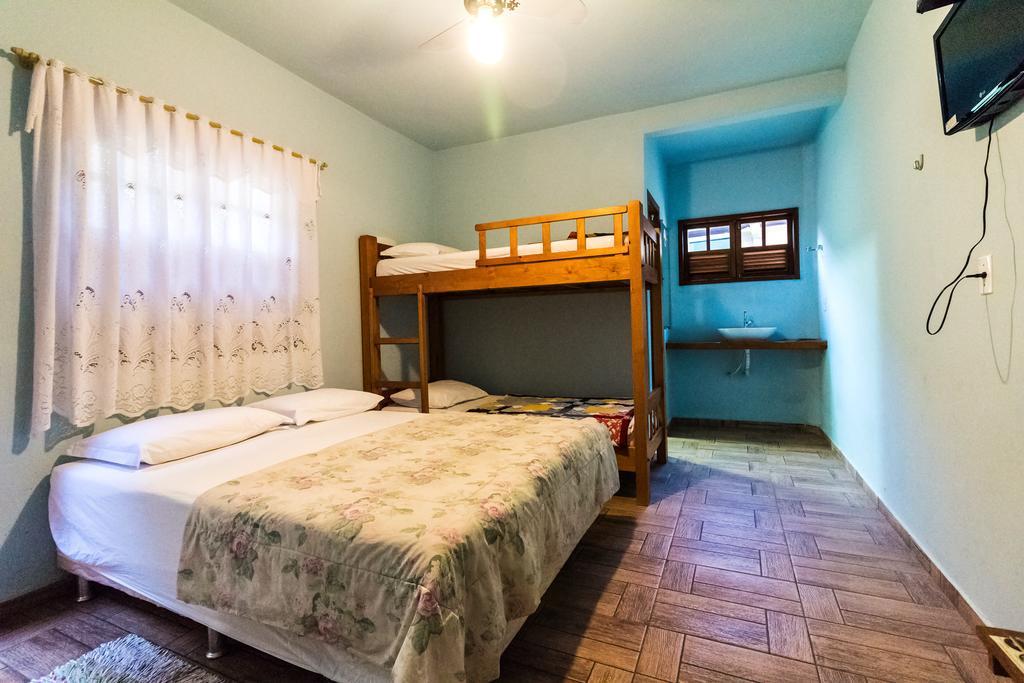 Hostel Rua Direita Пиренополис Экстерьер фото