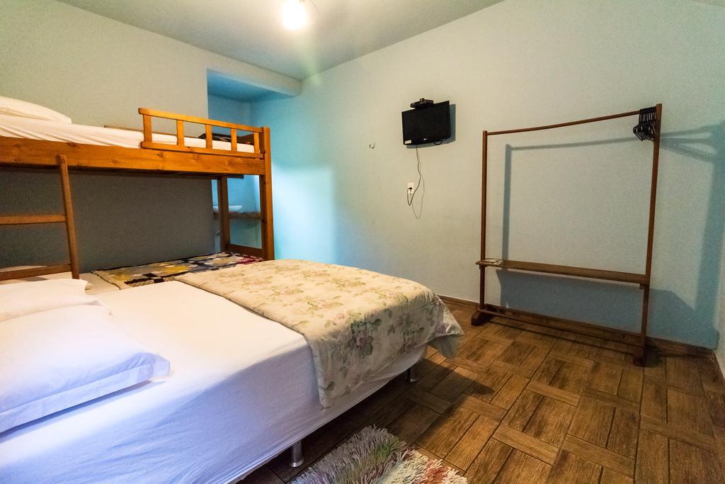Hostel Rua Direita Пиренополис Экстерьер фото